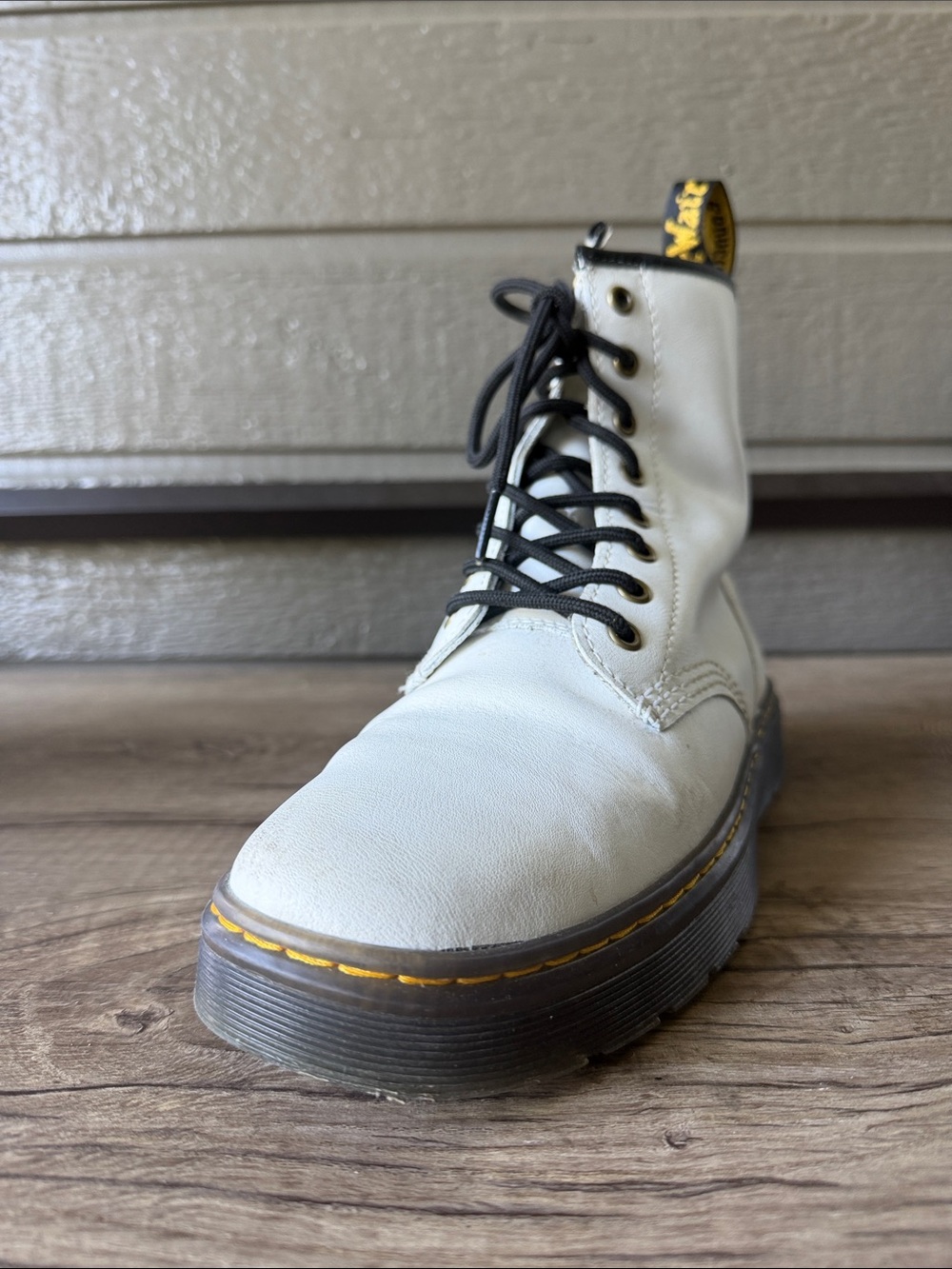 Dr. Martens Zavala Women’s Leather Lace-Up Boot Yellow Stitching size 9 M/ 10 L